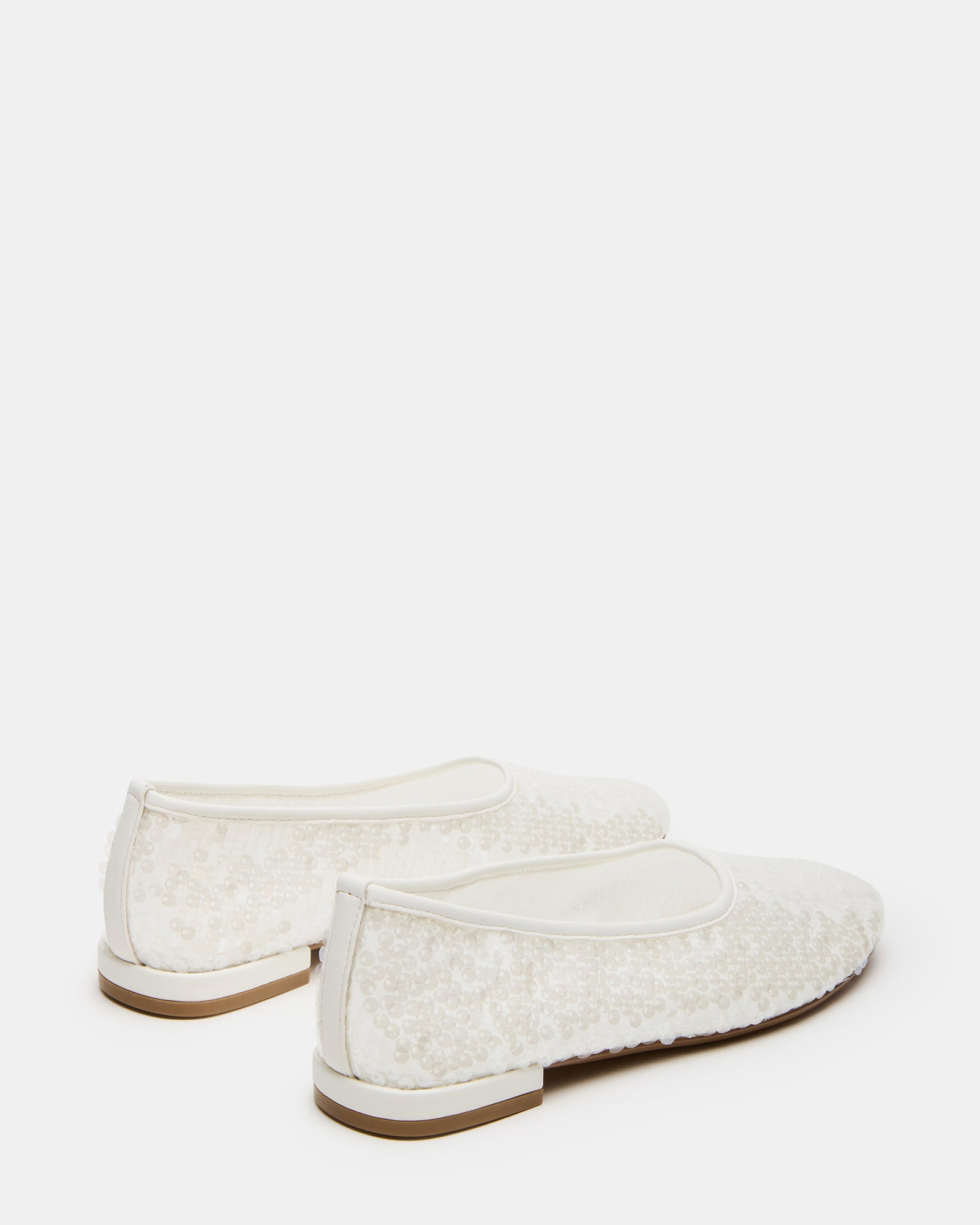 GARCELLE WHITE