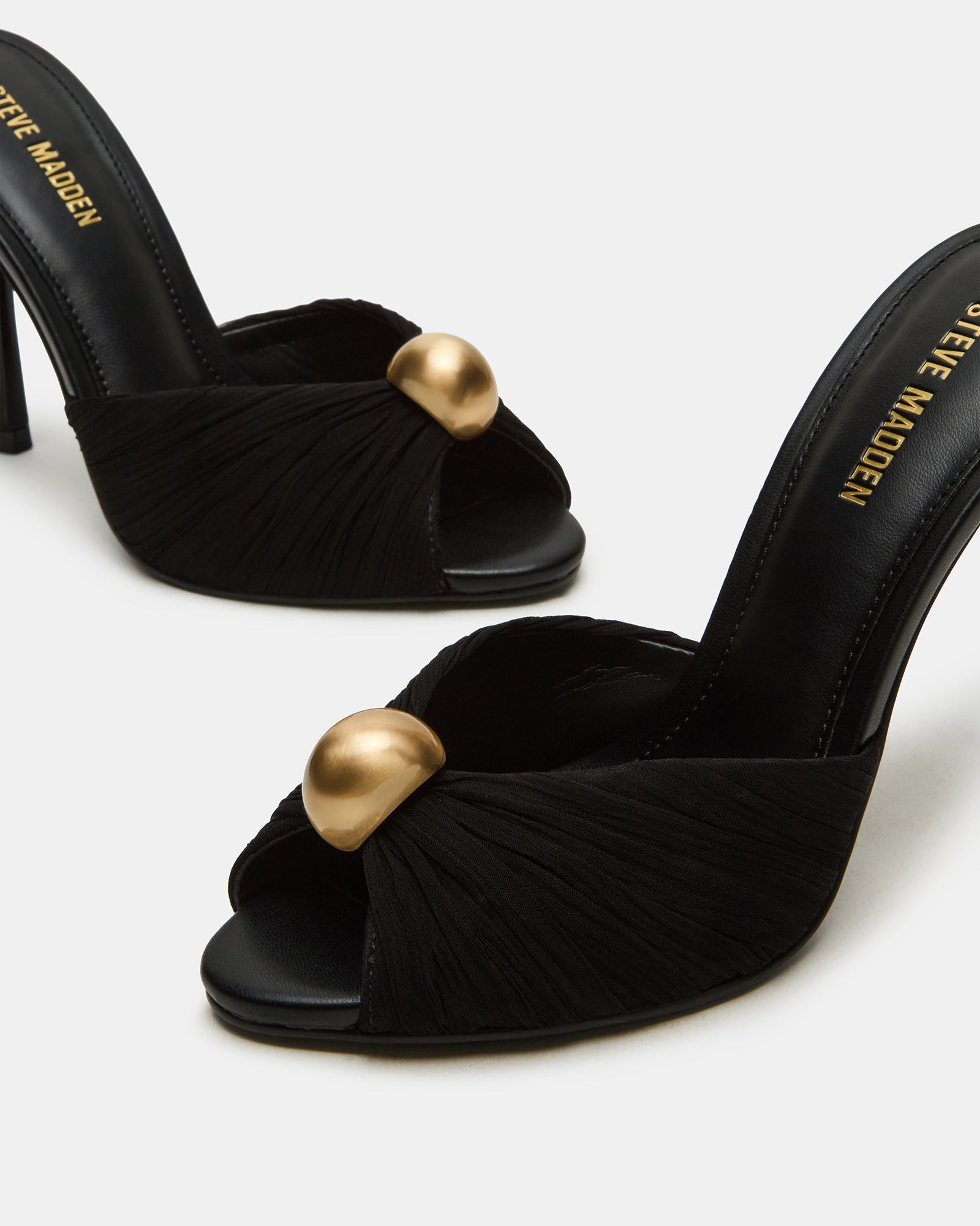 PRIYA BLACK/GOLD